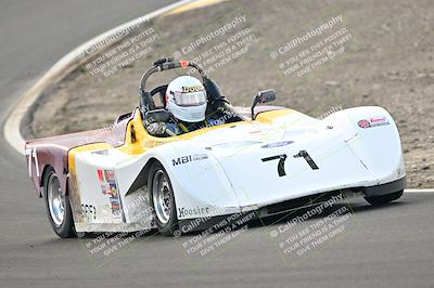 media/Jan-26-2025-CalClub SCCA (Sun) [[cfcea7df88]]/Group 6/Race/